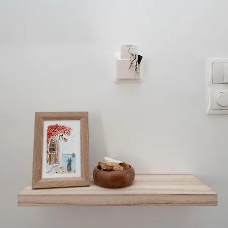 Capsule House - Modern Near Old Town And